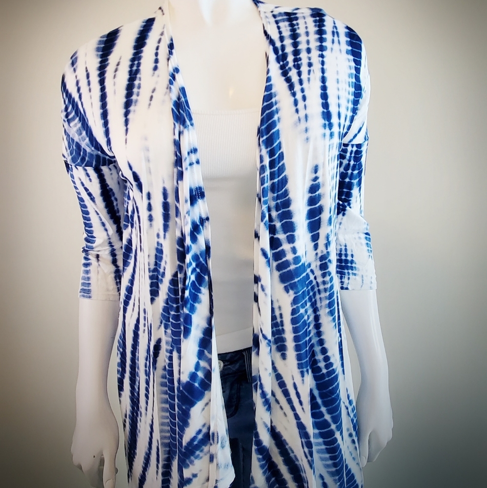 H&M Blue and White tie dye cardigan
